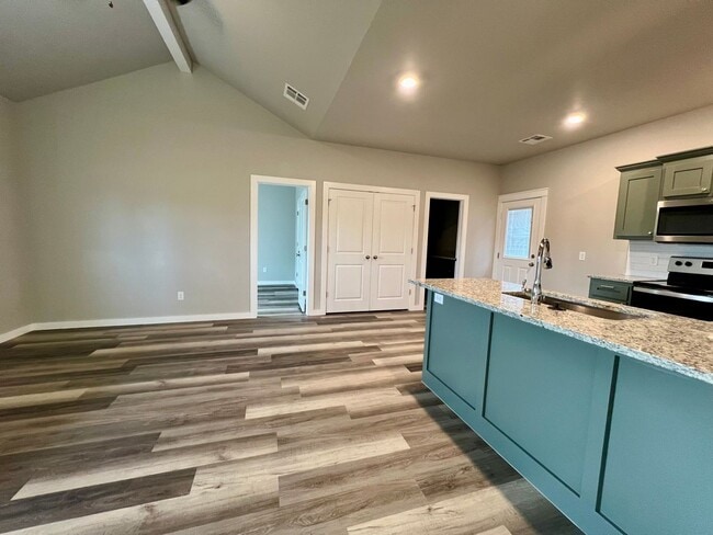 Building Photo - 1316 S 13th St