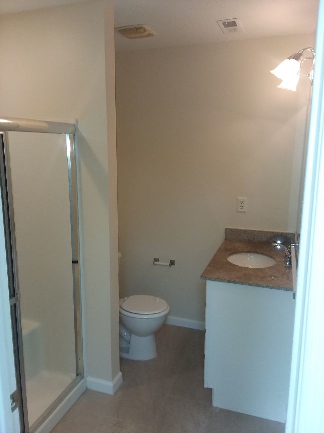 Building Photo - 8550 Tidewater Dr