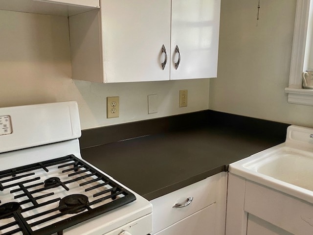 Building Photo - 410 Pineneedle Rd