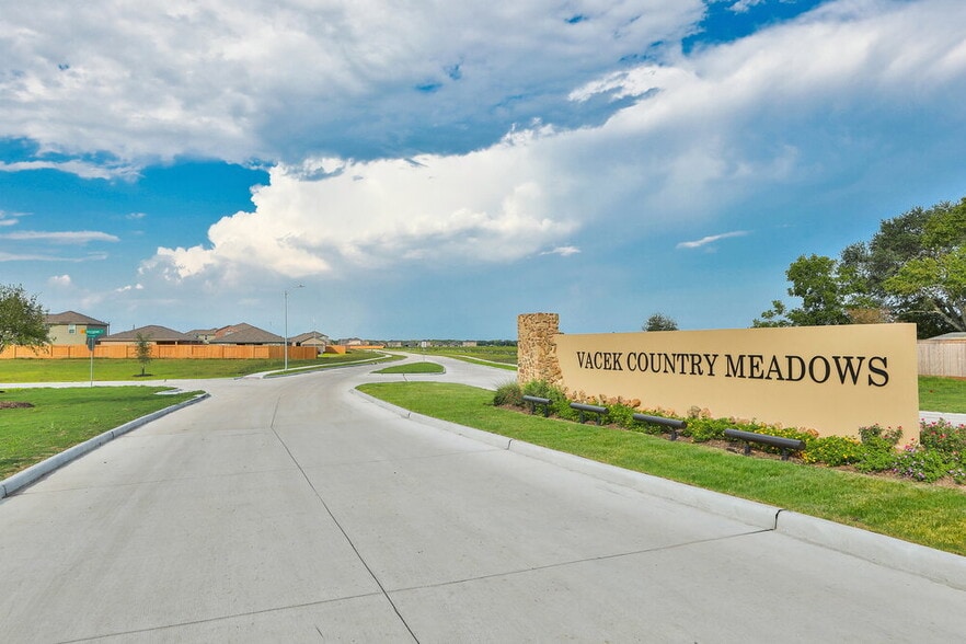 Building Photo - 7543 Tipton Meadow Way