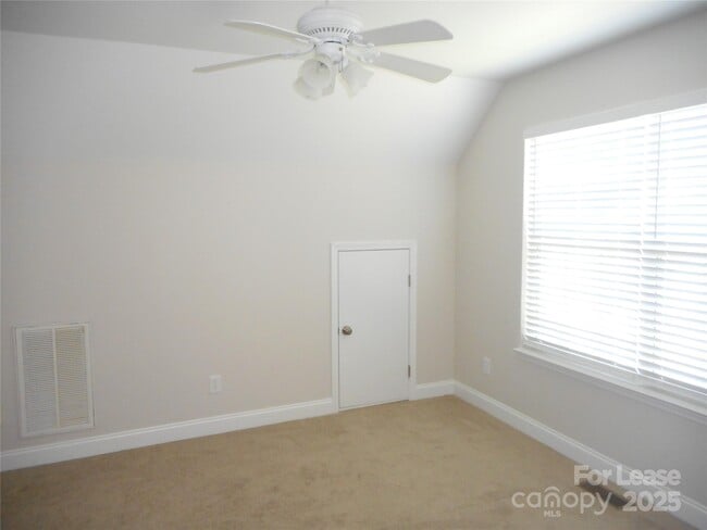 Building Photo - 9602 Ashton Manor Way