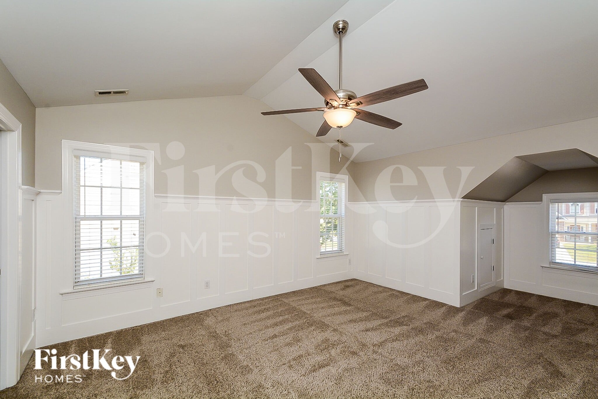 Building Photo - 105 Namath Ct