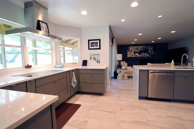 Building Photo - Wekiva Hunt Club Community in Longwood 4 B...