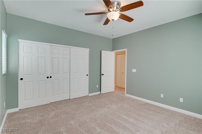 Building Photo - 216 Serenity Crest St
