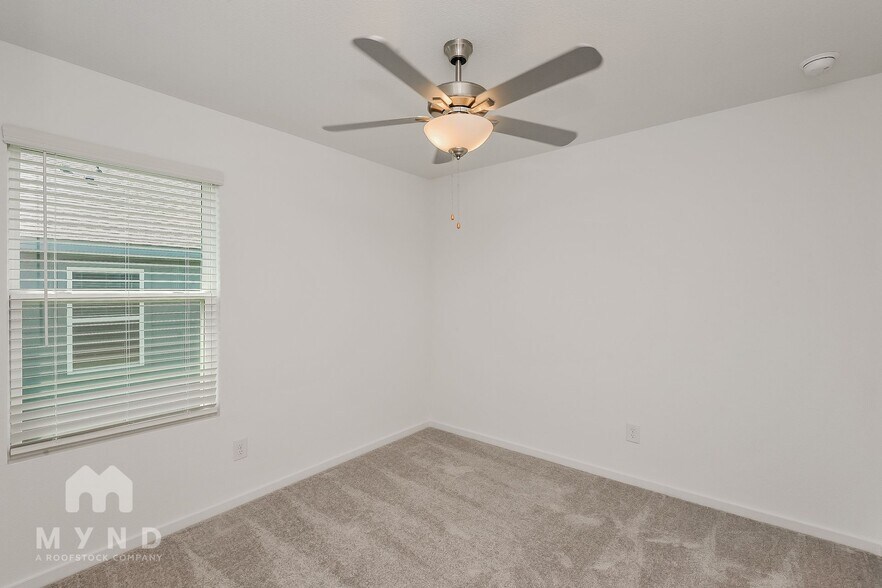 Building Photo - 2709 Mistwood Dr