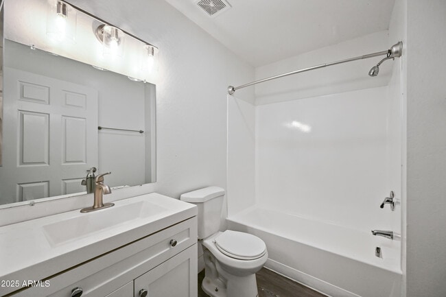 Building Photo - 3065 N 67th Ave