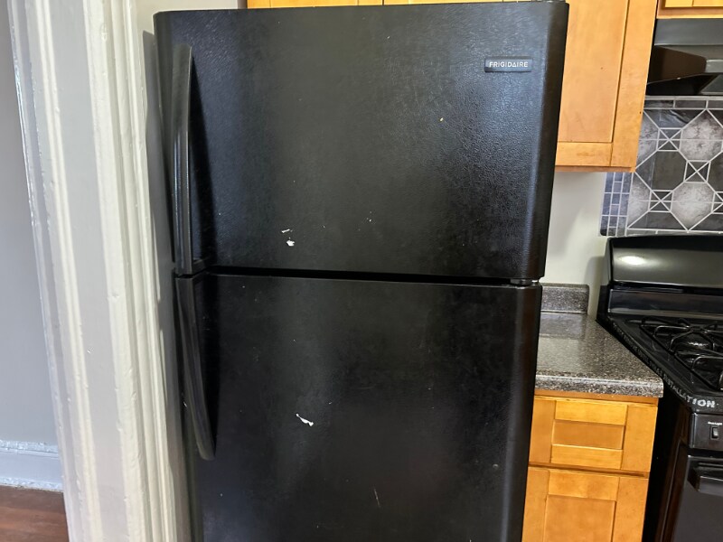 Building Photo - 377 Madison St