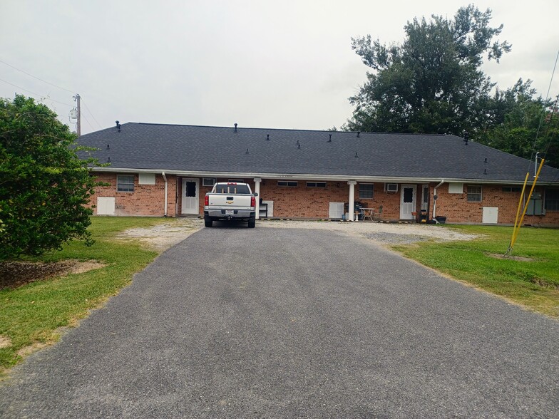 Building Photo - 1719 Oakley Ct