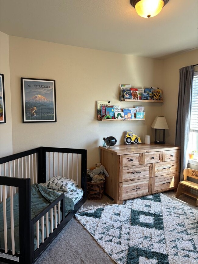 Building Photo - Gorgeous River Canyon Community Home!