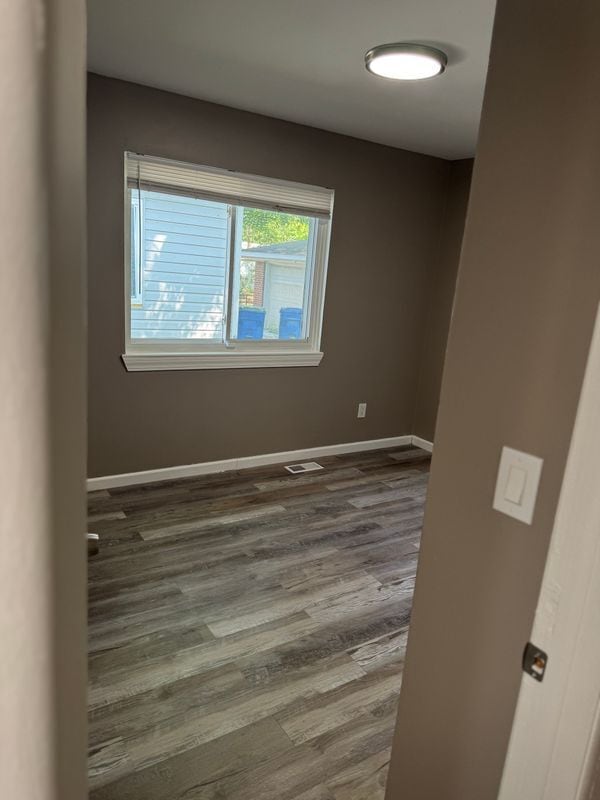Building Photo - 8220 Lozier Ave