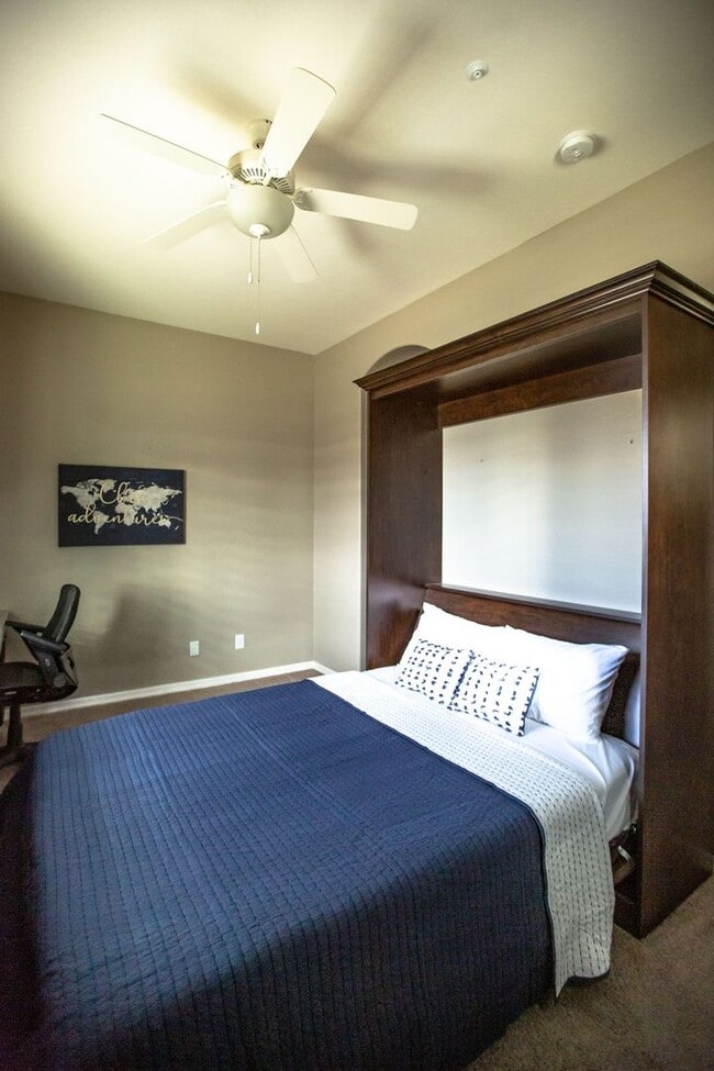 Building Photo - FURNISHED 3 BEDROOM IN CHANDLER!!