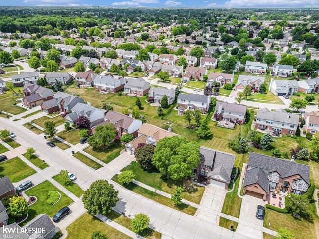 Building Photo - 34681 Giannetti Dr