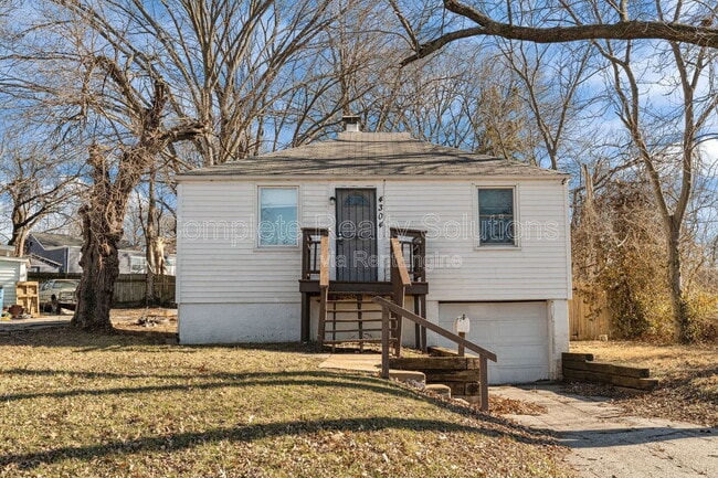 Building Photo - 4304 Springdale Ave