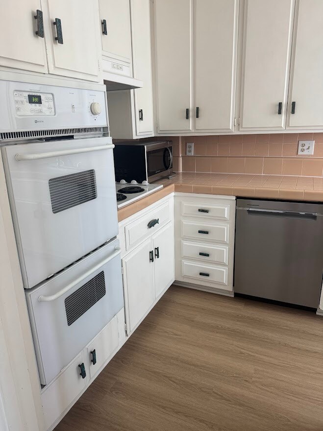 Building Photo - 1017 2nd St