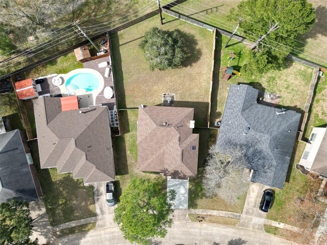 Building Photo - 1226 Brook Grove Dr