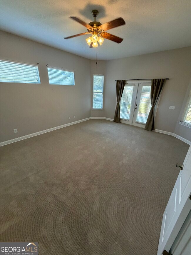 Building Photo - 108 Heron's Nest Cir