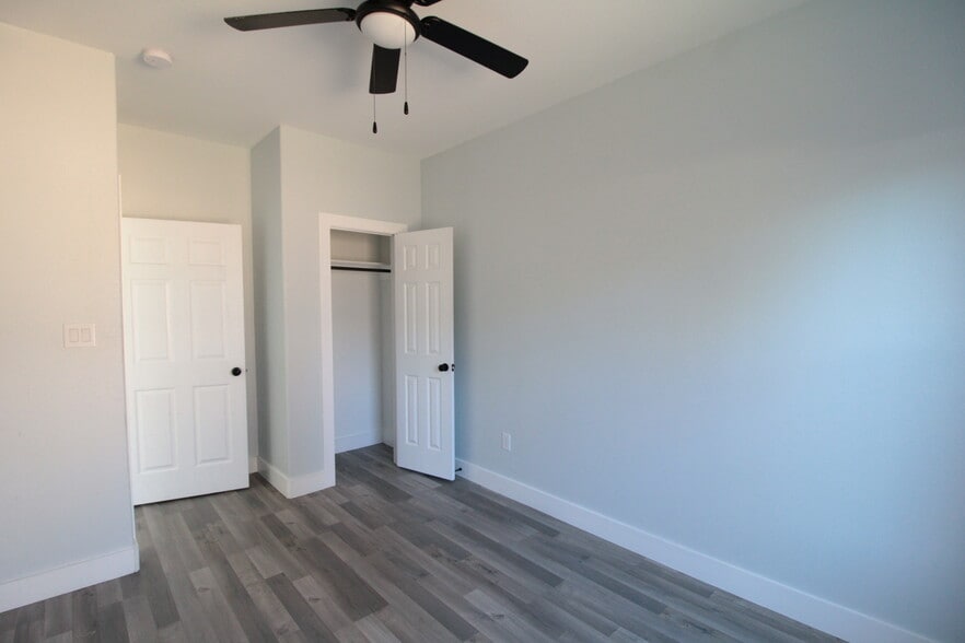 Building Photo - 7502 Sandle St