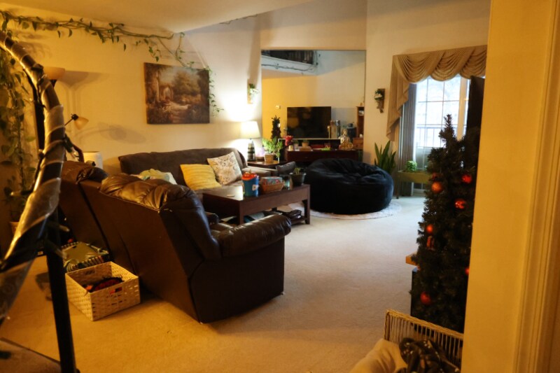 Building Photo - 154 Valley Greene Cir