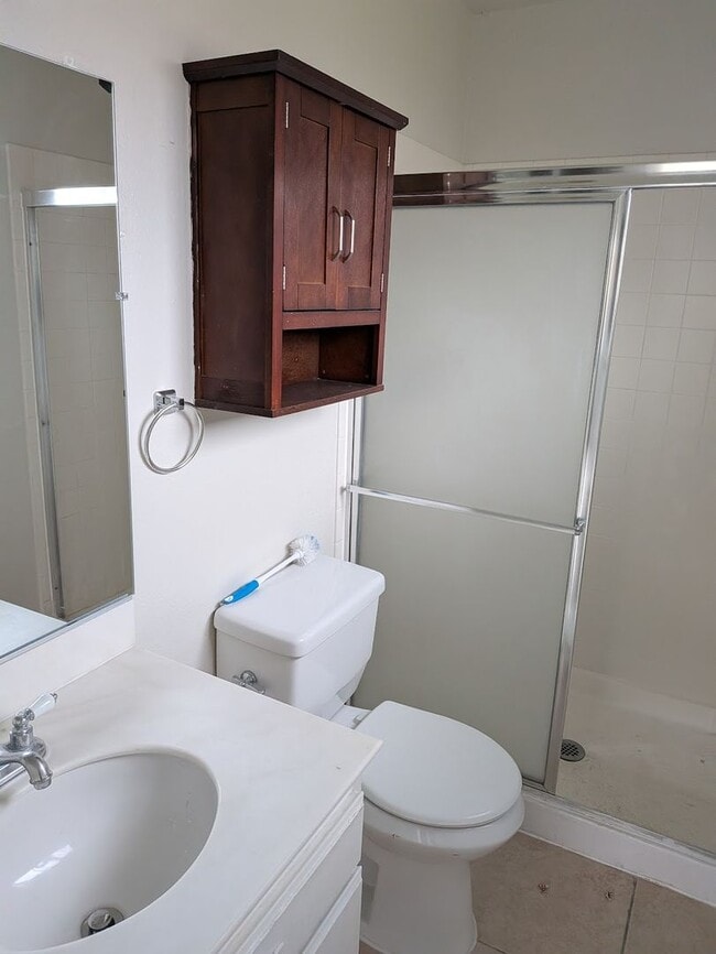 Building Photo - Mira Mesa Home