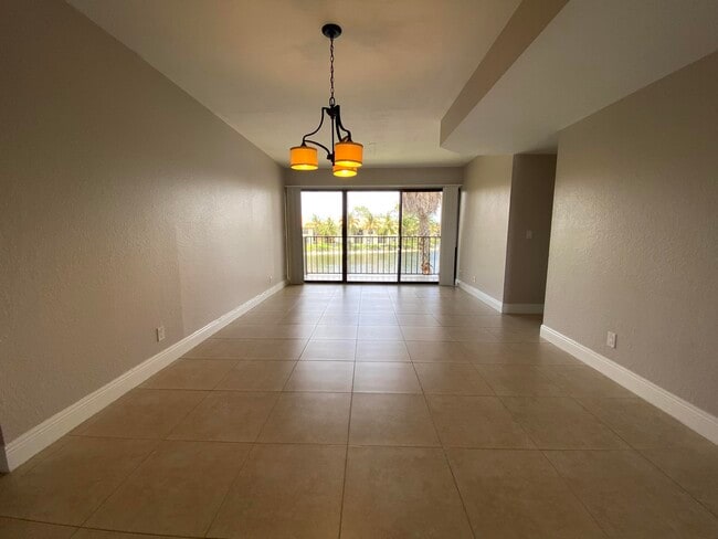Building Photo - 1540 Windorah Way