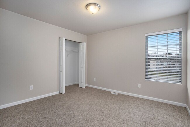 Building Photo - Immediate Occupancy with Outstanding Pricing