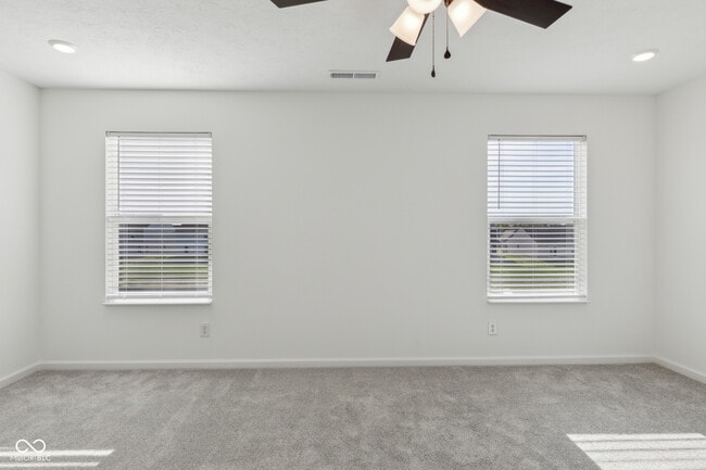 Building Photo - 3489 Briarwick Dr