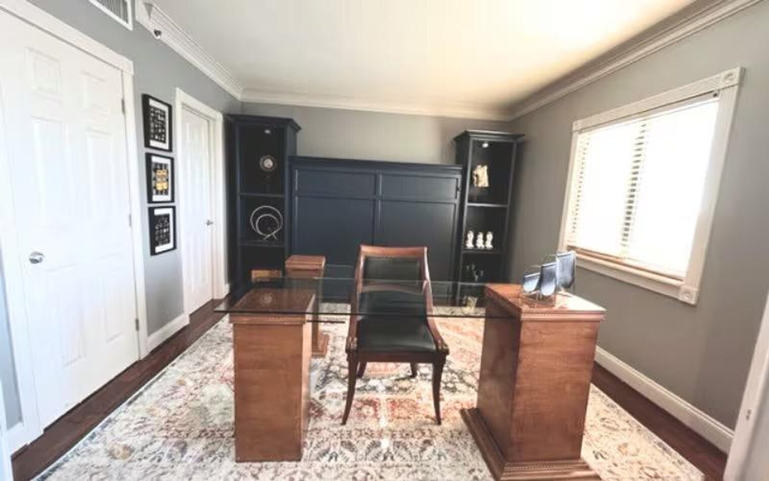 Building Photo - 3481 Lakeside Dr NE