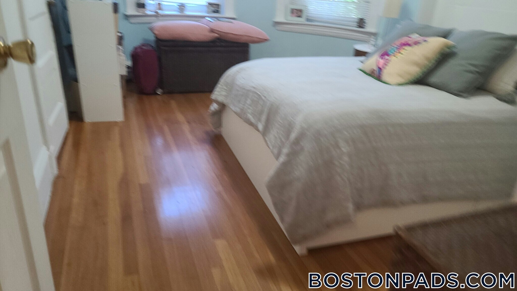 Building Photo - 208 Winthrop Rd