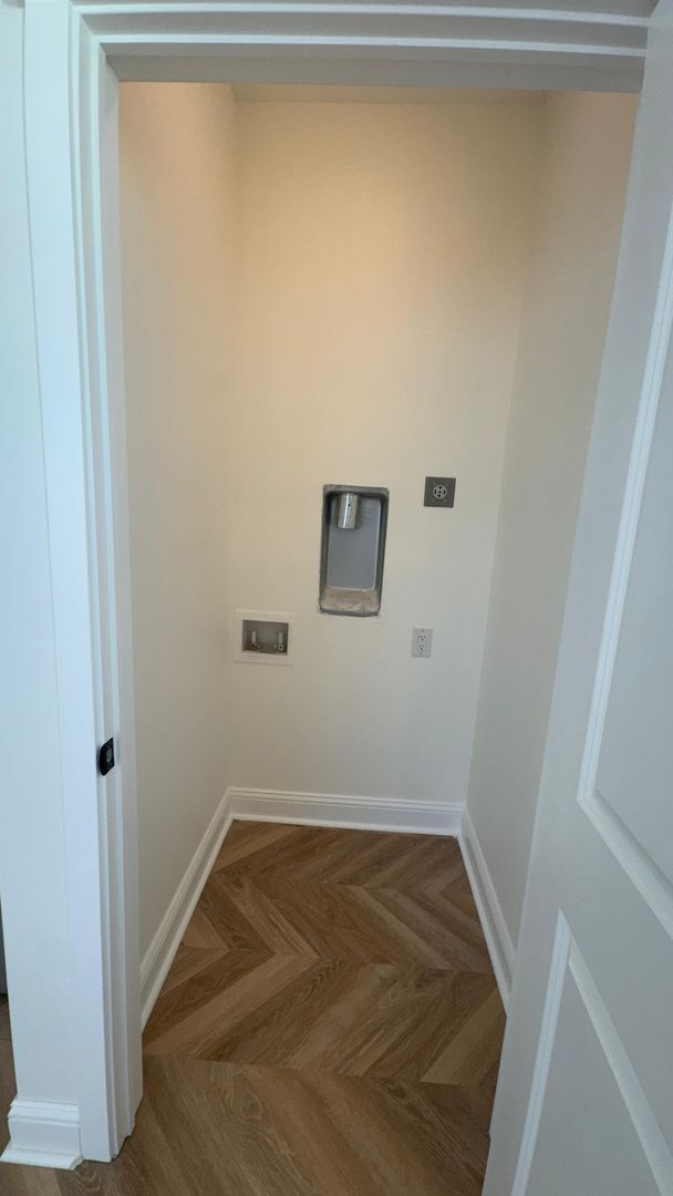 Building Photo - East Duffy Street