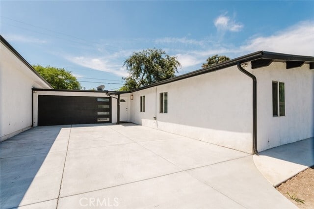 Building Photo - 16404 Donmetz St