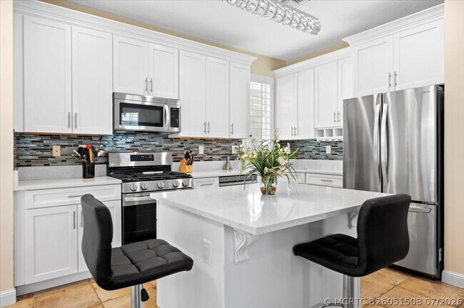 Building Photo - 513 Tomahawk Ct