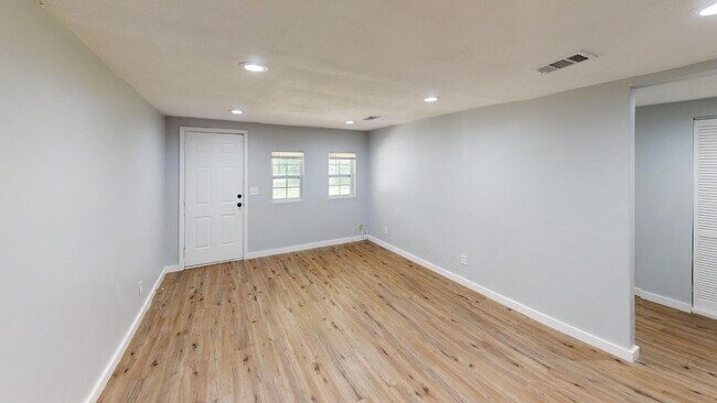 Building Photo - 3BR Home for Rent in Perdido Key – Minutes...