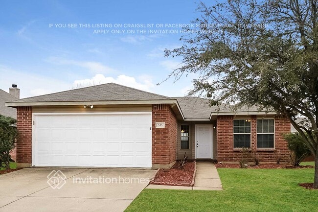 Building Photo - 525 Jennifer Dr