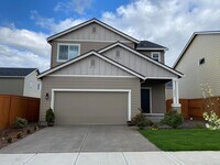 Building Photo - 5035 NE 126th Ave