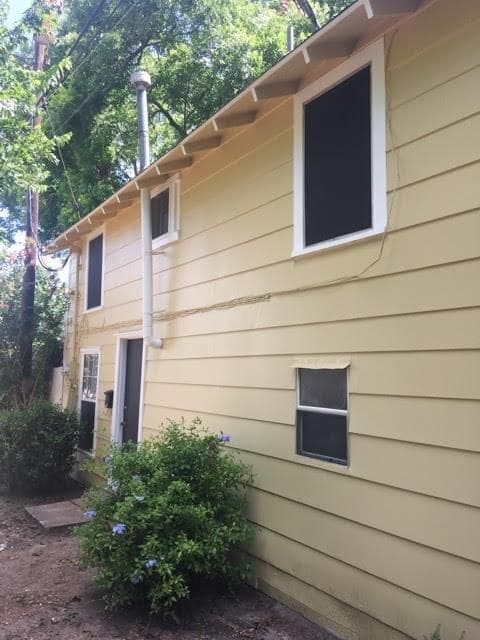 Building Photo - 208 Ave A