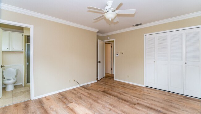 Building Photo - 3-BEDROOM IN SUNGATE, NORTH EAST ISD
