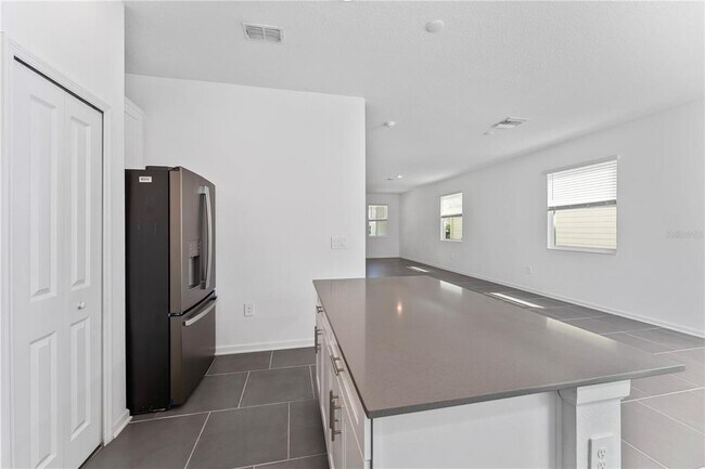 Building Photo - 7600 Danube Rd