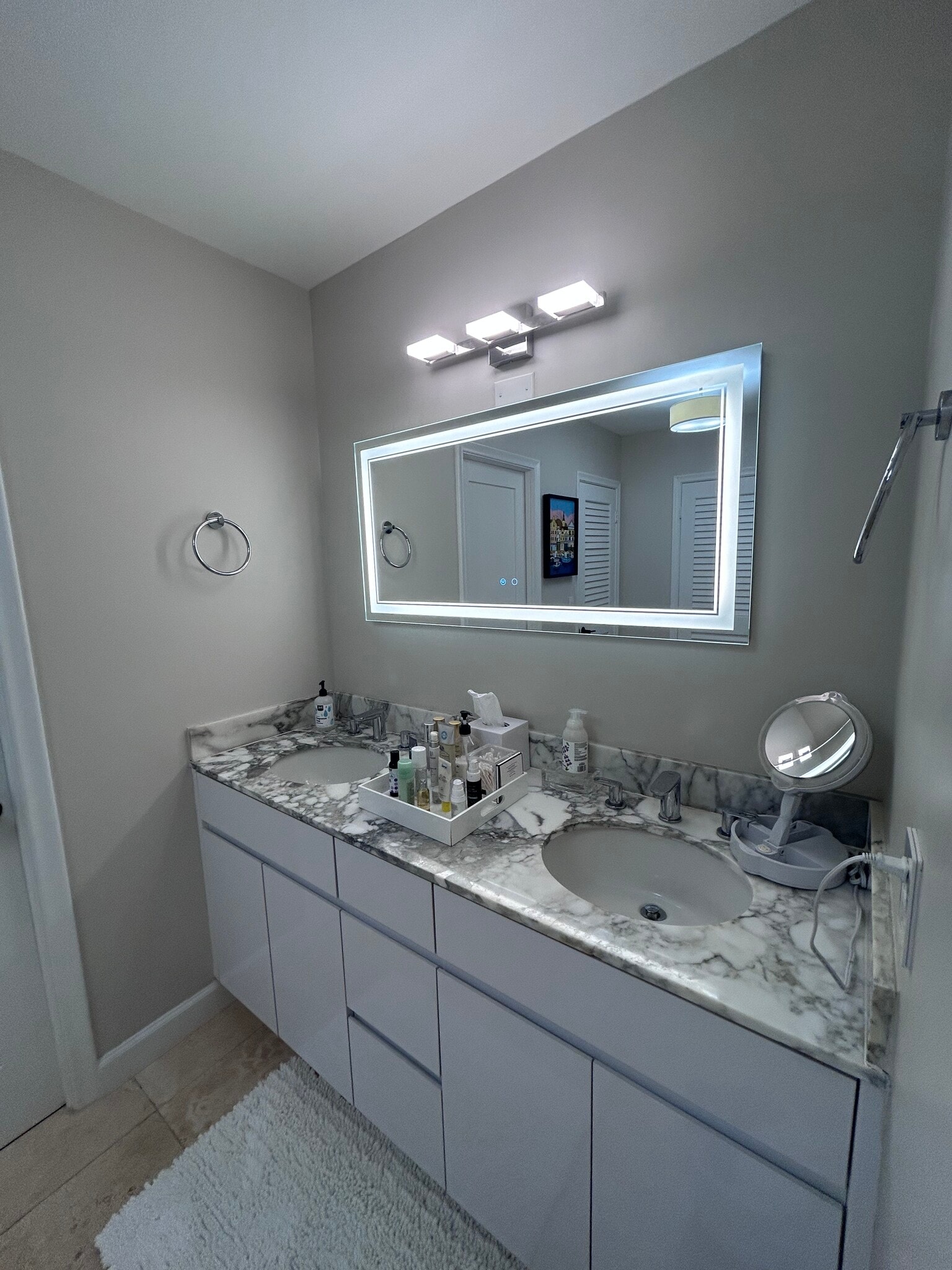 Building Photo - 9801 Collins Ave