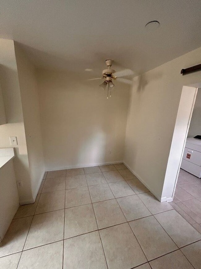Building Photo - 50% of First Month Rent!  Newly renovated ...