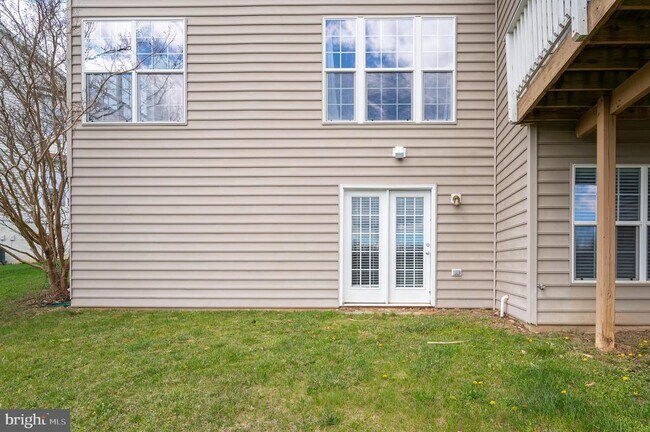 Building Photo - 54 Field Crest Ct
