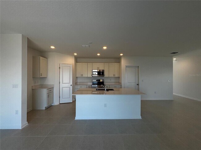 Building Photo - 4763 Guinep Ln