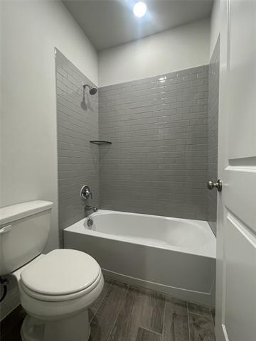 Building Photo - 2905 Cantoni Creek