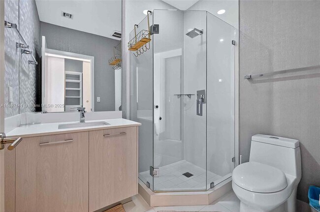 Building Photo - 55 SW 9th St