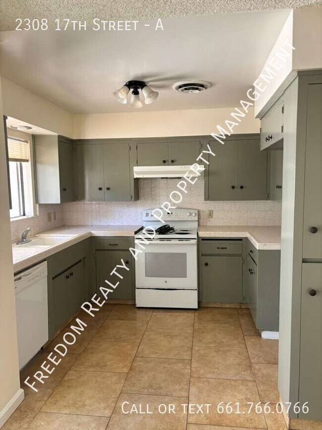 Building Photo - 2308 17th St