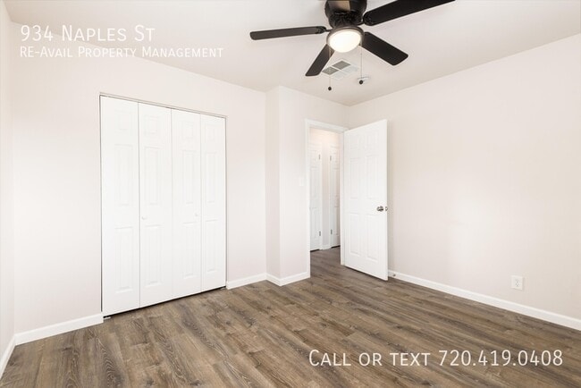 Building Photo - 934 Naples St