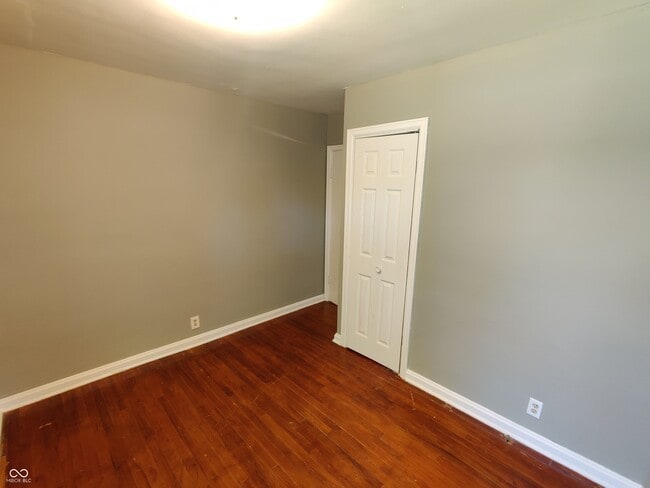 Building Photo - 1123 S Noble St