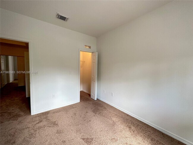 Building Photo - 7988 SW 165th Ct