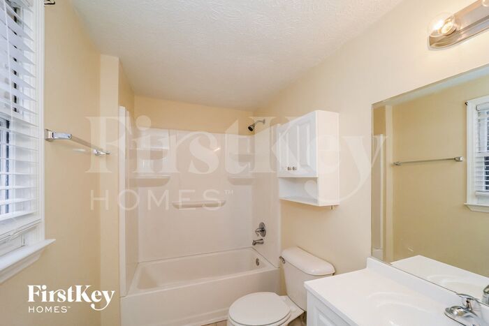 Building Photo - 4423 Treeline Way