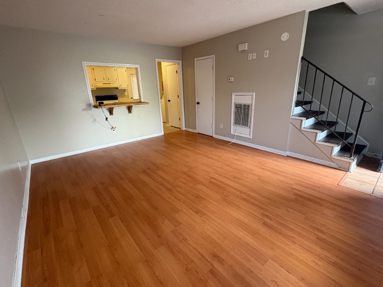 Building Photo - 178 Big Island Rd