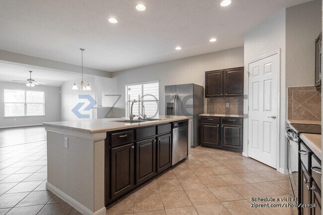 Building Photo - 7103 Magnolia Bluff